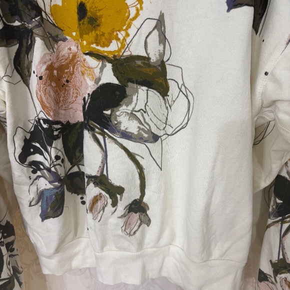 Pilcro The Niki Bubble Sweatshirt Leigh Viner Edition Floral Art Crewneck Size M - Picture 4 of 6